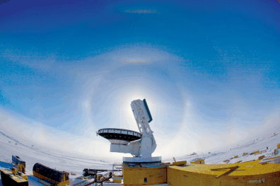 Rainbow disc in Antarctica